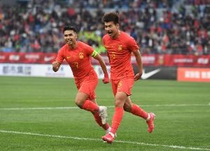 备战东亚杯！官方：国足补招浙江队后卫刘浩帆，吴少聪因伤退出